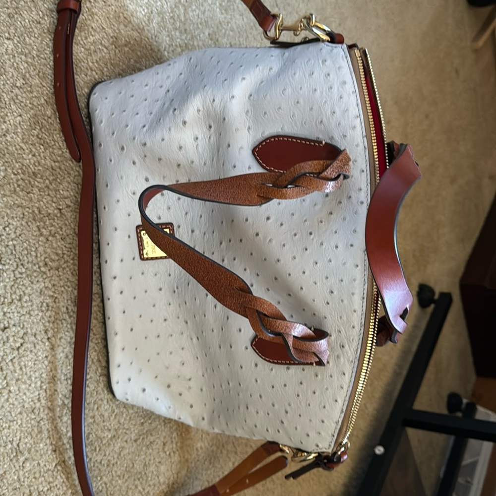 Dooney & Bourke Ostrich Tote/  BOSTR1854 FGKR